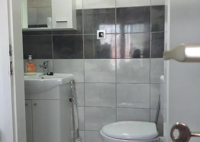 Dora ##2 בית הארחה *